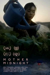 Постер к фильму "Мать полночь"